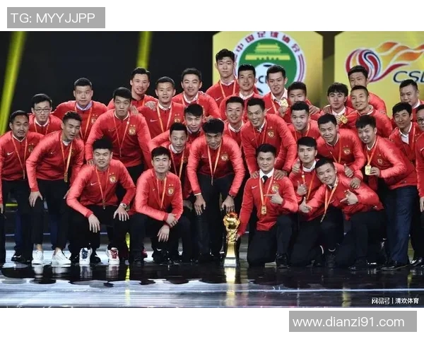 广州恒大战无缘亚冠决赛,遗憾止步半决赛,球迷呼吁加强队伍实力